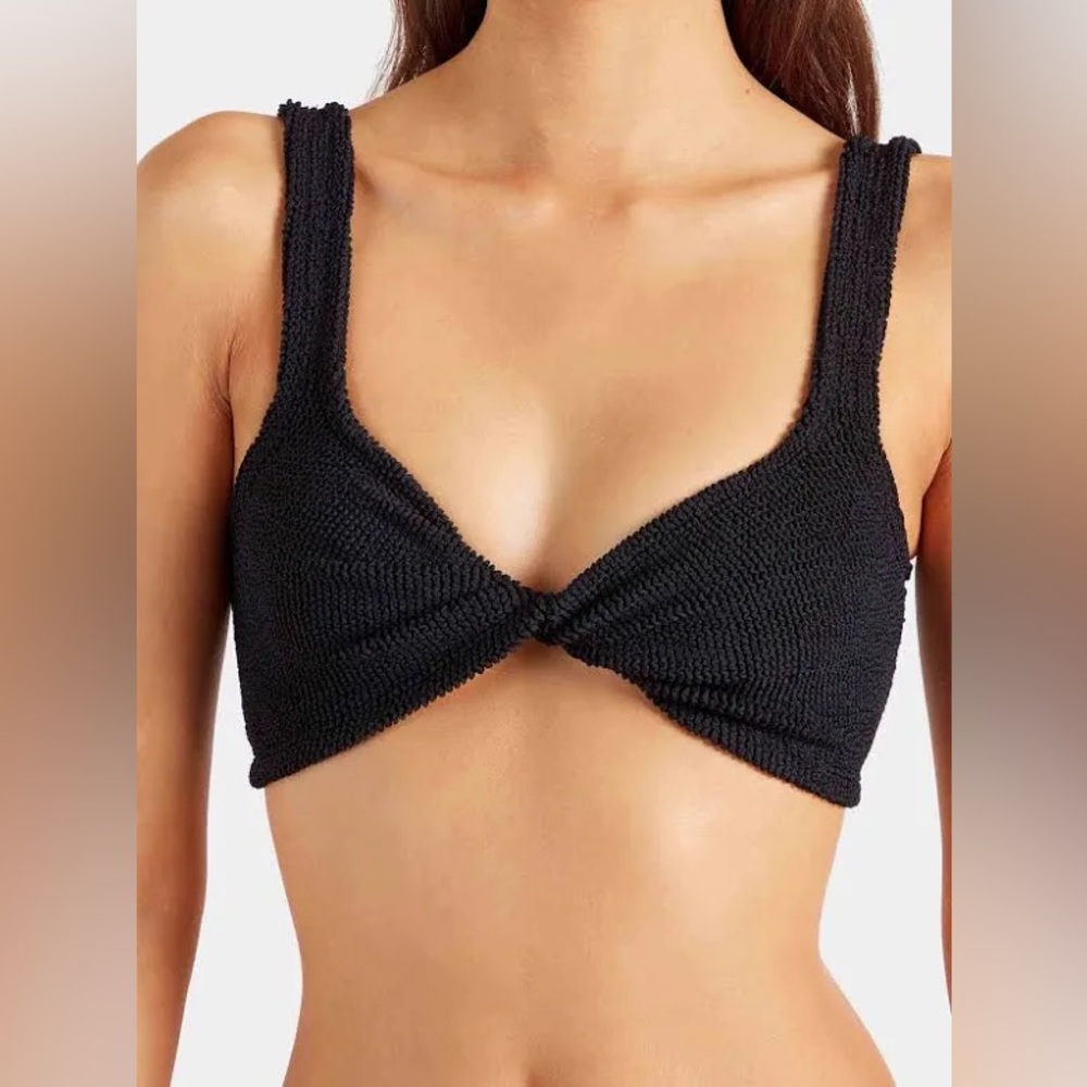 NEW Hunza G Jamie twist-front seersucker bikini In Black One Size - Picture 6 of 9